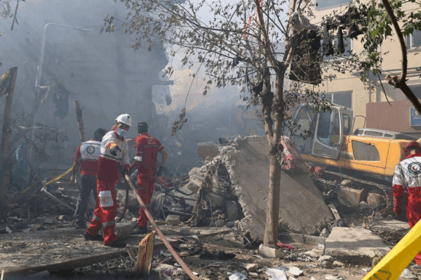 Israel Strikes IRGC Command Center in Tehran, Sparks Global Concern Israel Strikes IRGC Command Center in Tehran, Escalating Tensions