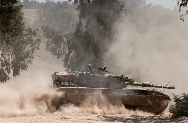 Fresh Israeli Attacks on Gaza Civilians Leave 14 Dead Fresh Israeli Airstrikes on Gaza Kill 14 Palestinians