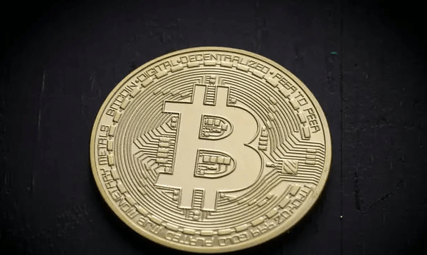 BlackRock Invests Rp 6.79 Trillion in Bitcoin: What Does This Mean for the Crypto Market?
