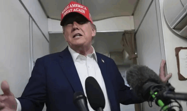 Trump Signs GENIUS Act, Aims to Make US the Crypto Capital of the World Trump Signs GENIUS Act, Poised to Make US the Crypto Capital of the World